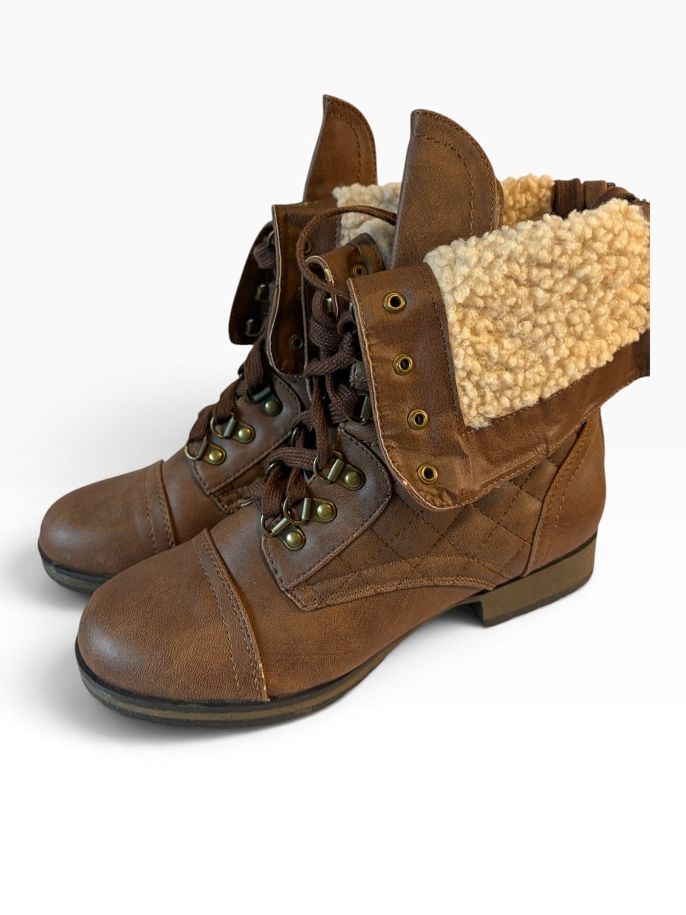 Women’s Brown Quilted Lace Up Combat Boots Size 8 Fleece Lined Fold Over Cuff